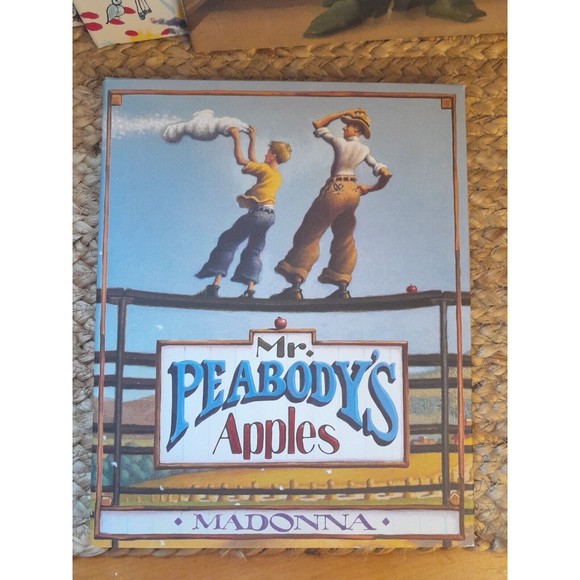 MADONNA - Book Set of 3 Children's Books Hardcover w Box Cover Like NEW - Picture 9 of 16